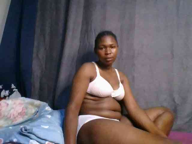 cute-faizah webcam
