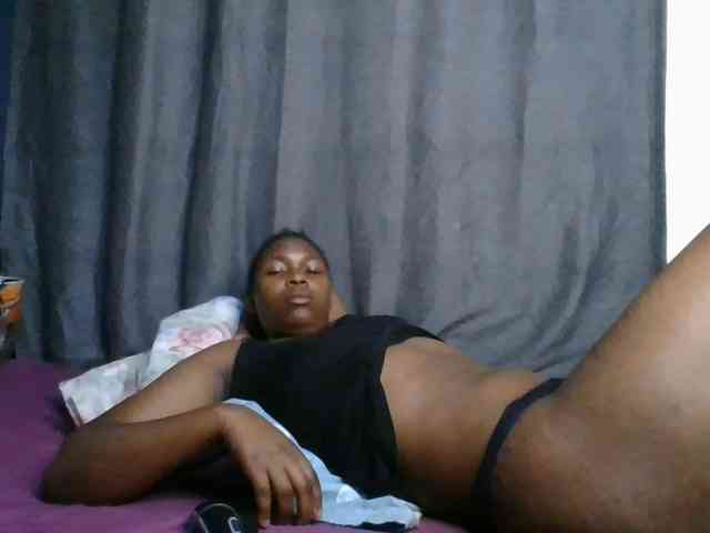 cute-faizah webcam