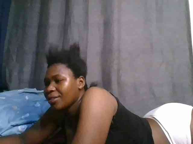 cute-faizah webcam