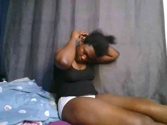 cute-faizah webcam