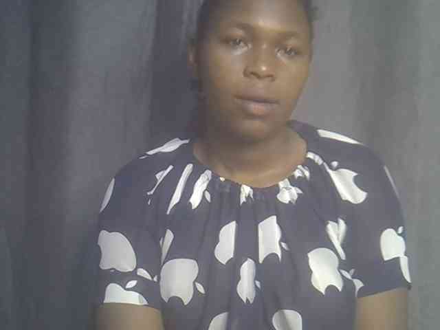 cute-faizah webcam
