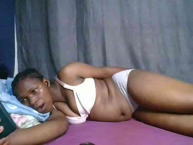 cute-faizah webcam