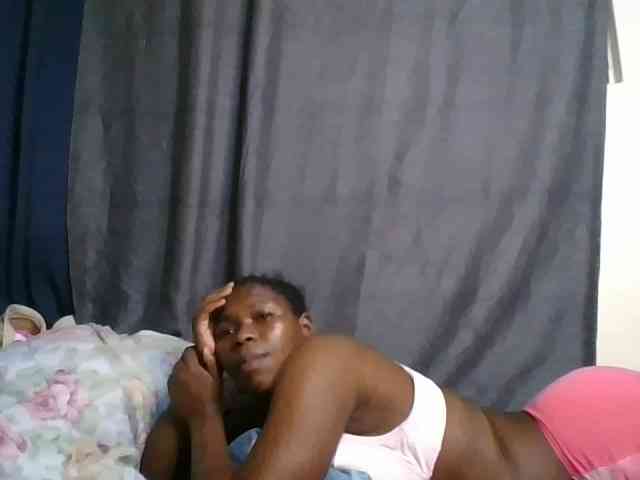 cute-faizah webcam