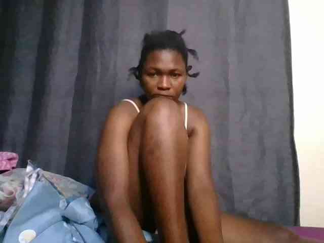 cute-faizah webcam