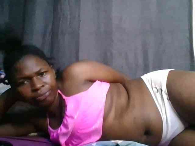 cute-faizah webcam