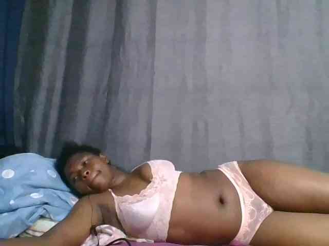 cute-faizah webcam