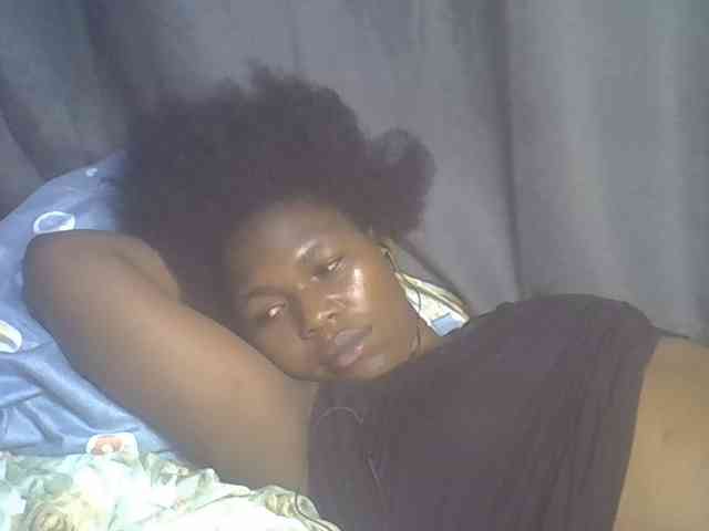 cute-faizah webcam