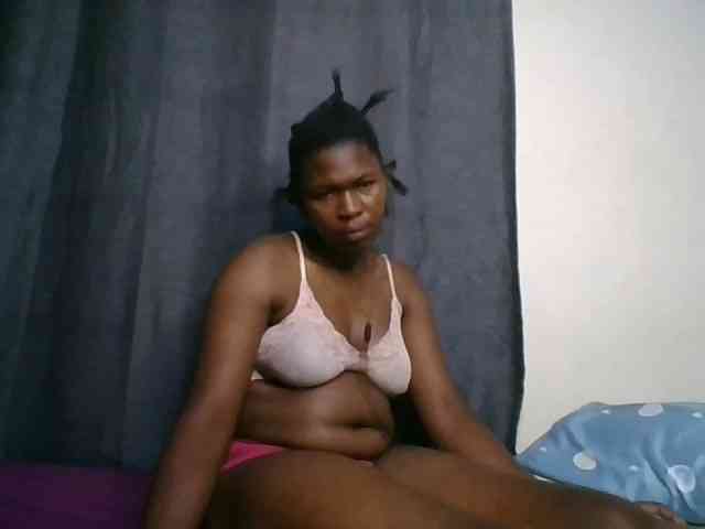 cute-faizah webcam