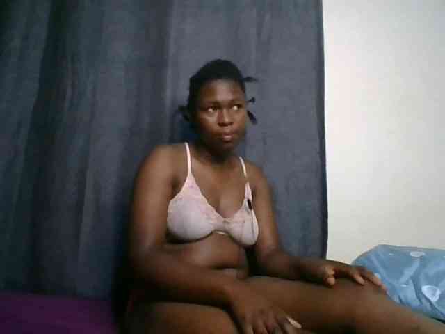 cute-faizah webcam