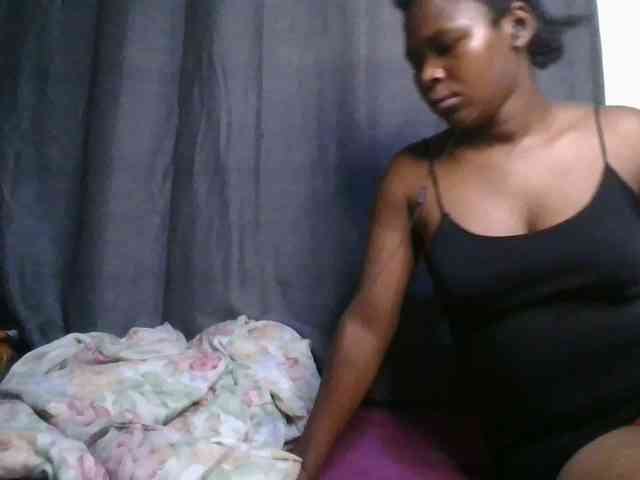 cute-faizah webcam