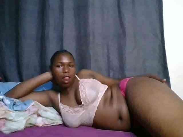 cute-faizah webcam
