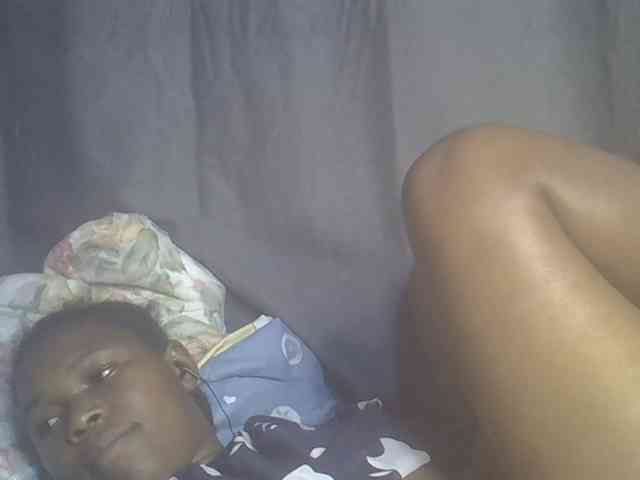 cute-faizah webcam