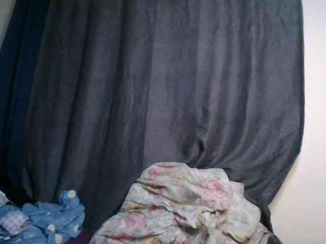 cute-faizah webcam