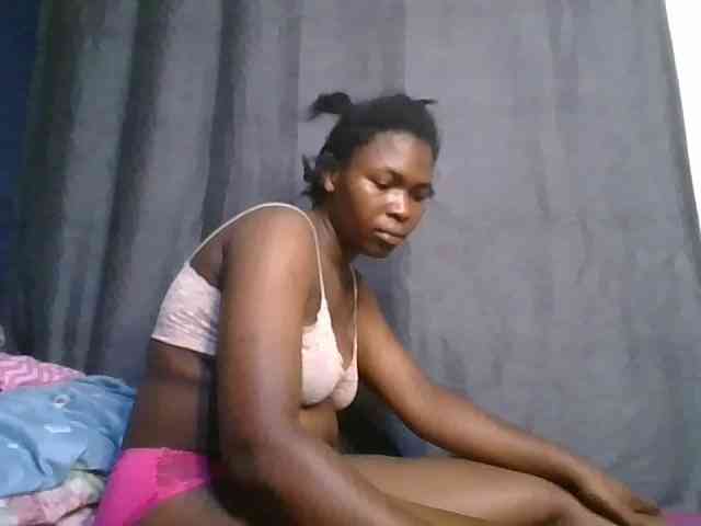 cute-faizah webcam