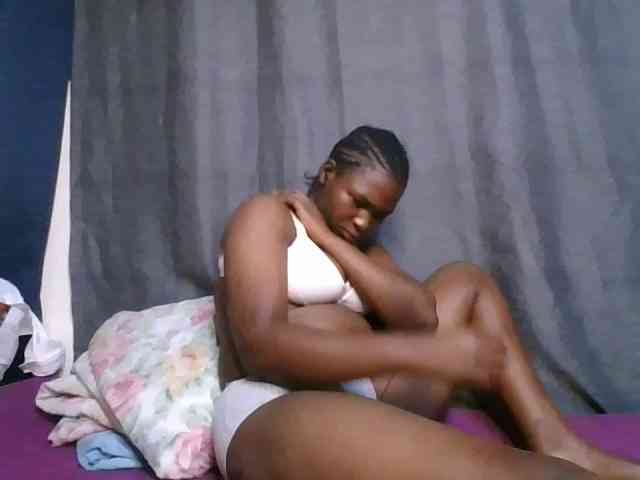 cute-faizah webcam