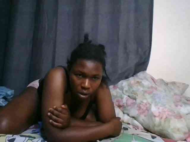 cute-faizah webcam