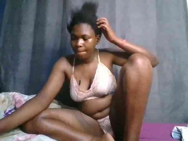 cute-faizah webcam