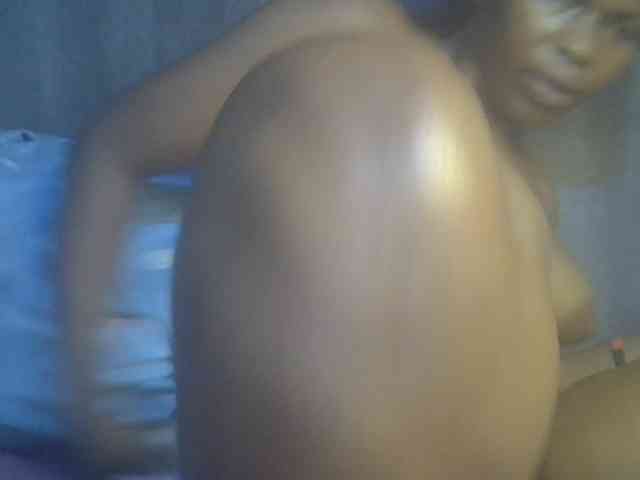 cute-faizah webcam