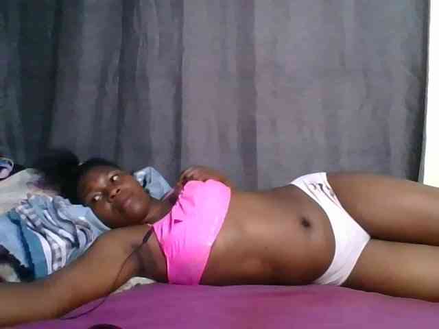 cute-faizah webcam