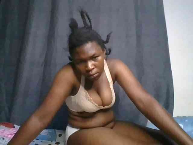 cute-faizah webcam