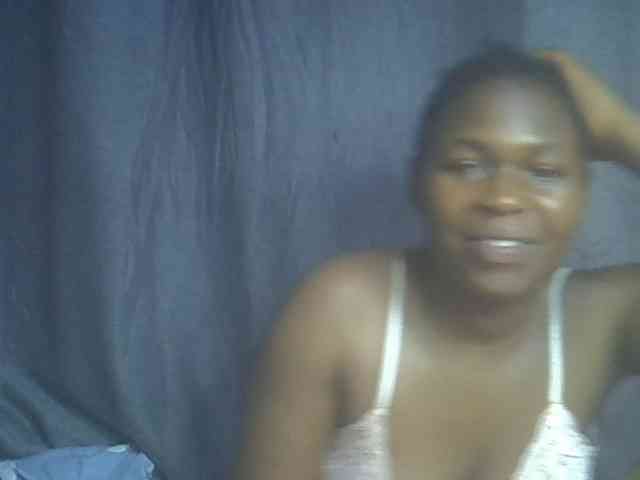 cute-faizah webcam