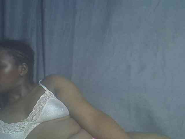 cute-faizah webcam