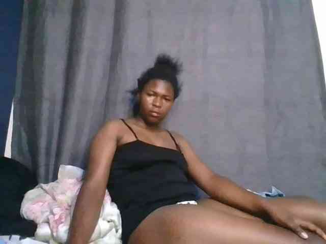 cute-faizah webcam