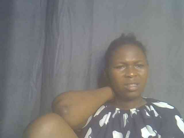 cute-faizah webcam