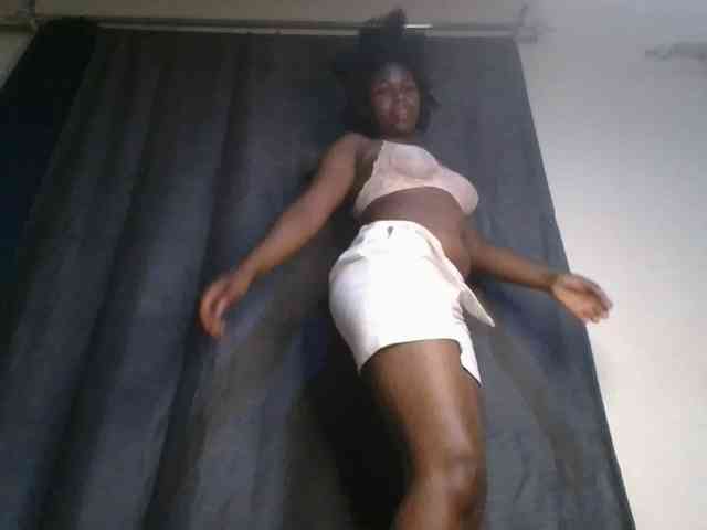 cute-faizah webcam