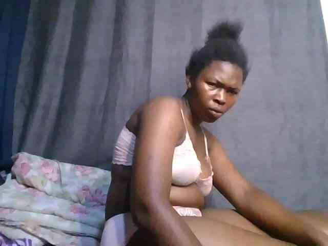 cute-faizah webcam
