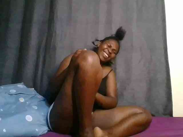 cute-faizah webcam