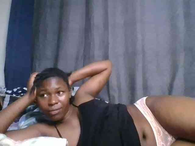 cute-faizah webcam