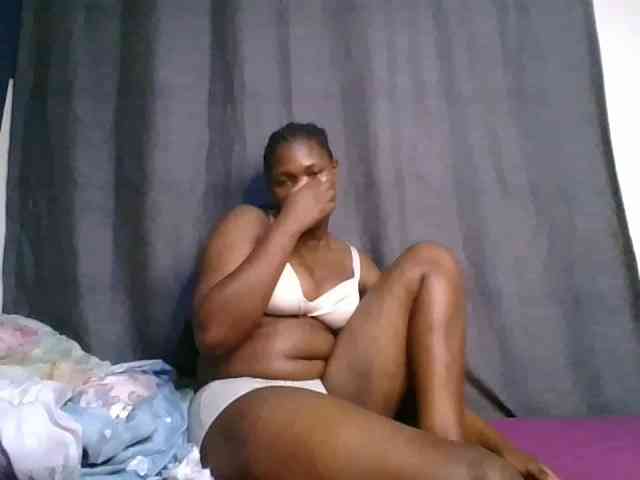 cute-faizah webcam