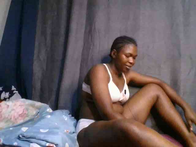 cute-faizah webcam