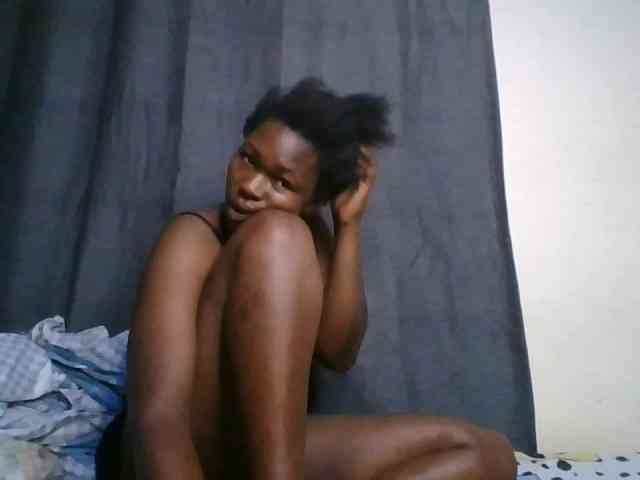 cute-faizah webcam