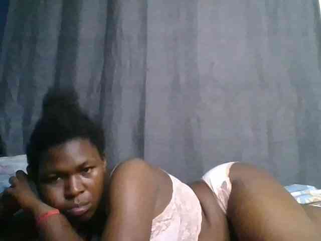 cute-faizah webcam