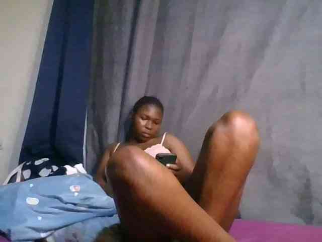 cute-faizah webcam