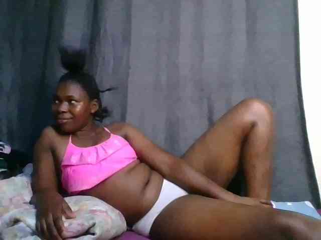 cute-faizah webcam
