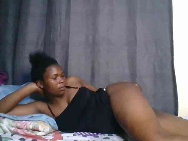 cute-faizah webcam