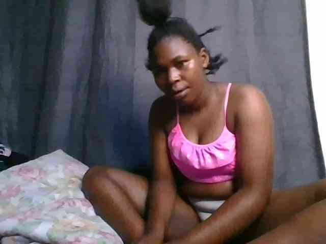 cute-faizah webcam