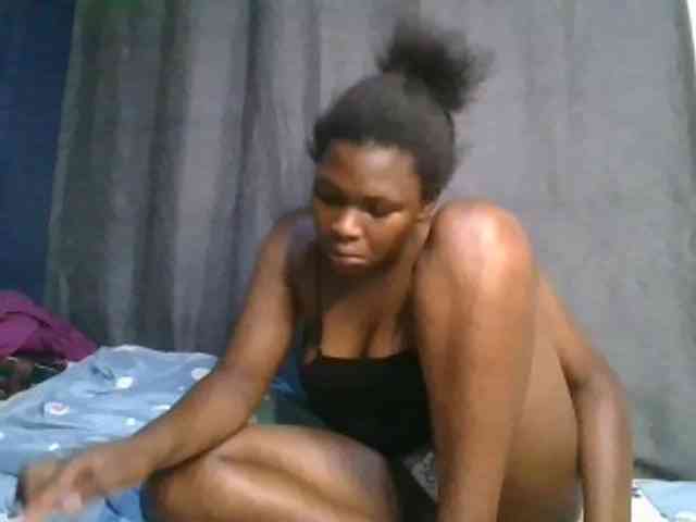 cute-faizah webcam