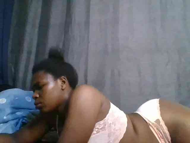 cute-faizah webcam