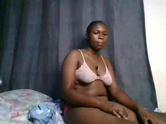 cute-faizah webcam