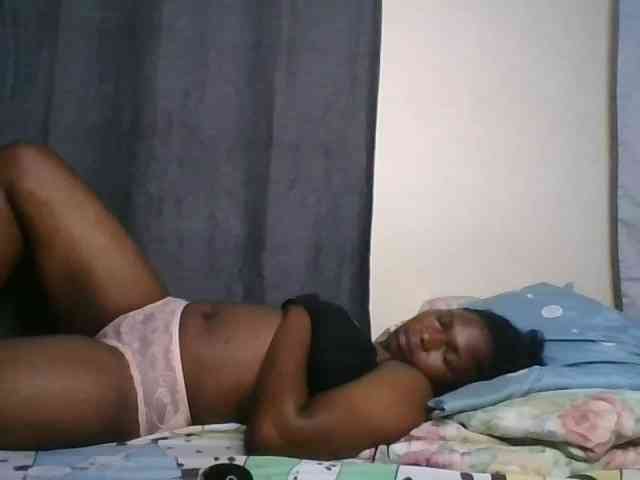 cute-faizah webcam
