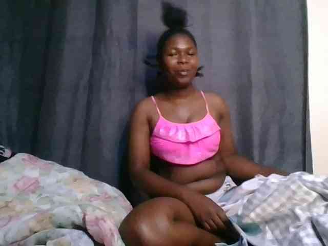 cute-faizah webcam