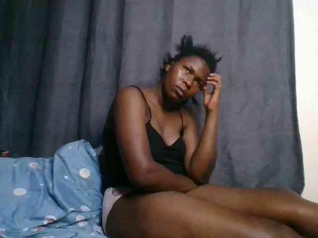 cute-faizah webcam
