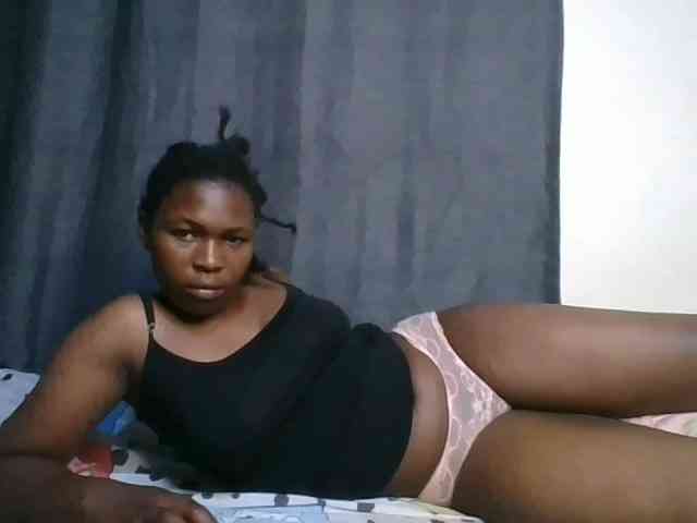 cute-faizah webcam