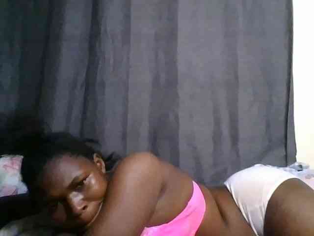 cute-faizah webcam