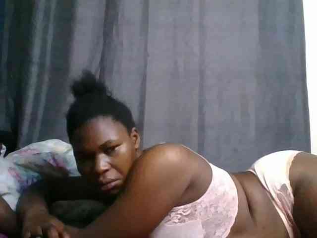 cute-faizah webcam