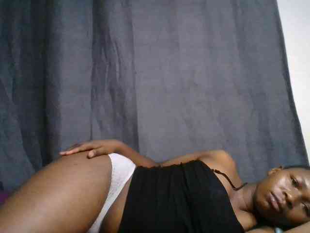 cute-faizah webcam